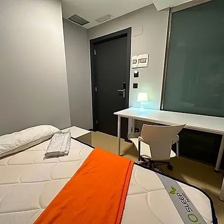 Beds & * Vigo