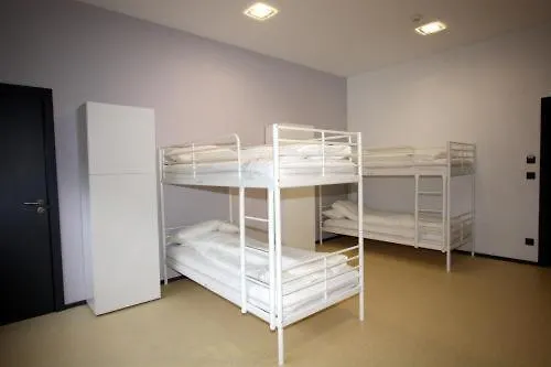 Hostel Beds &